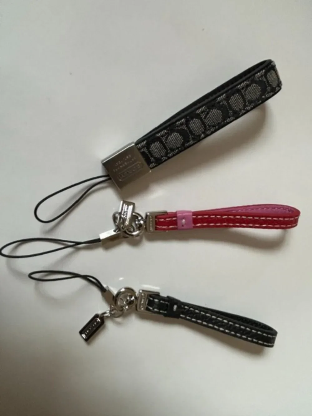 BRAND NEW RARE COACH SIGNATURE PHONE CASE WRISTLET SET OF 3 BUNDLE